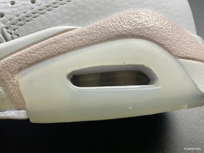 Gold Air DH9696-100 (W) Jordan Retro 6 Hoops 1001